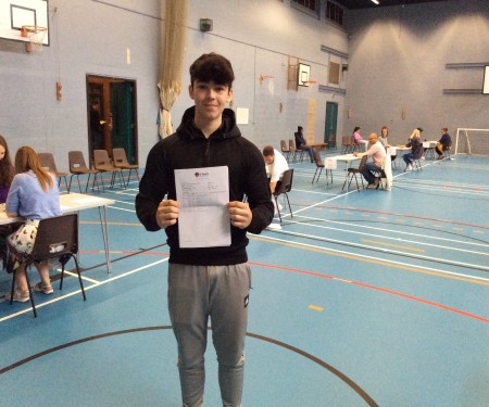 Yr 11 with GCSE results